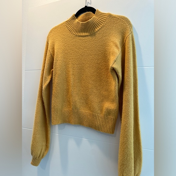 Wild fable yellow high neck long sleeve sweater winter fall holiday festive M - Picture 8 of 11